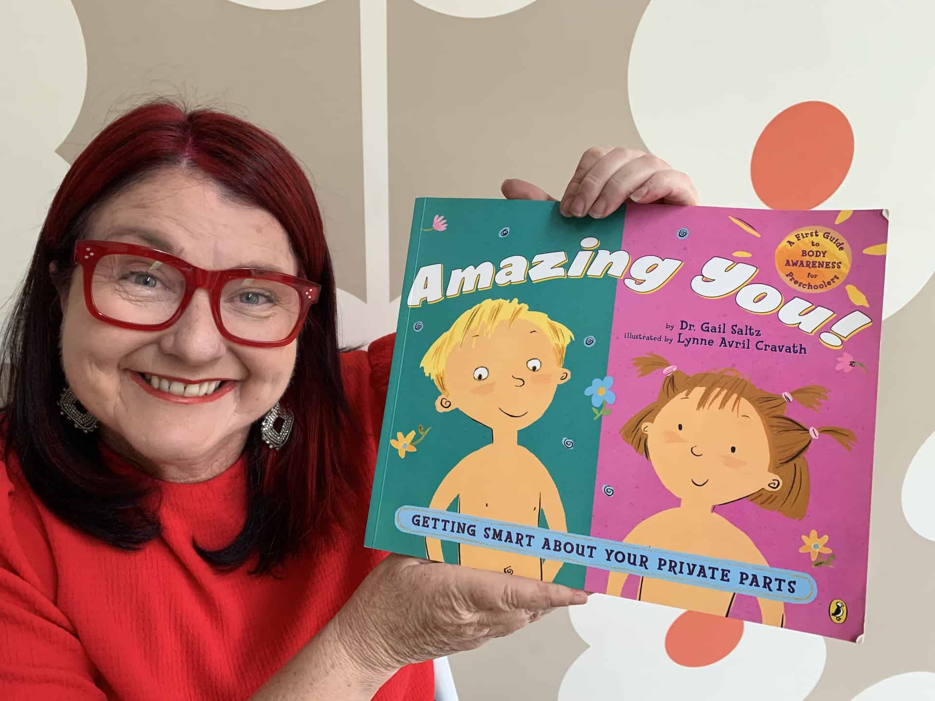 Amazing You - Book review by Rowena Thomas | 'Amazing Me'