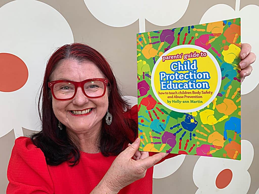 Parents' Guide to Child Protection Education - Book review by Rowena Thomas | 'Amazing Me'