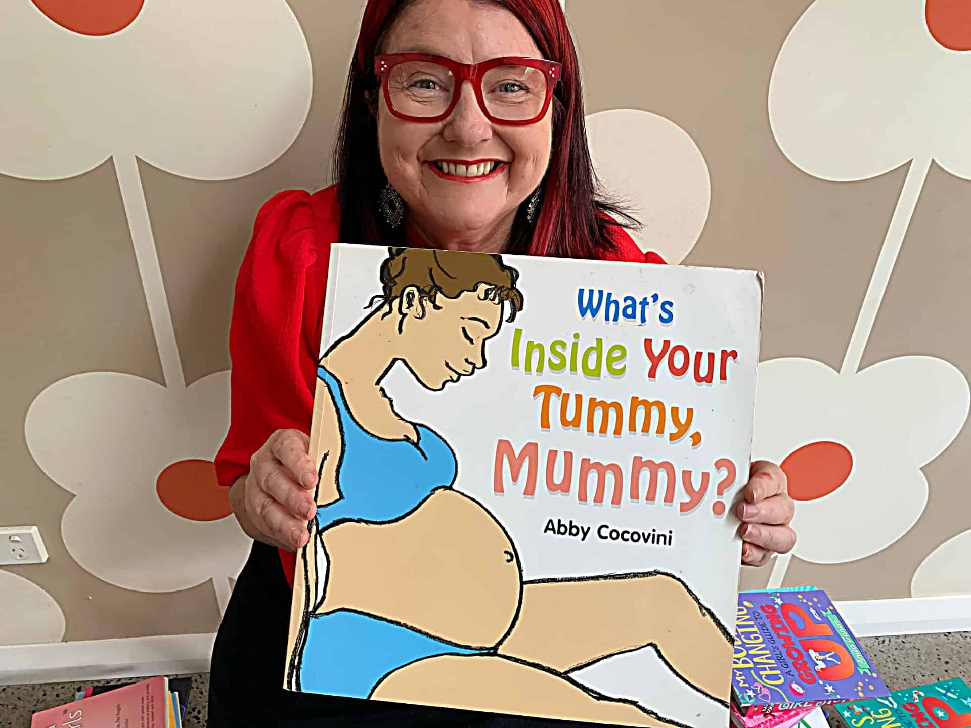 What's Inside Your Tummy Mummy? - Book review by Rowena Thomas | 'Amazing Me'