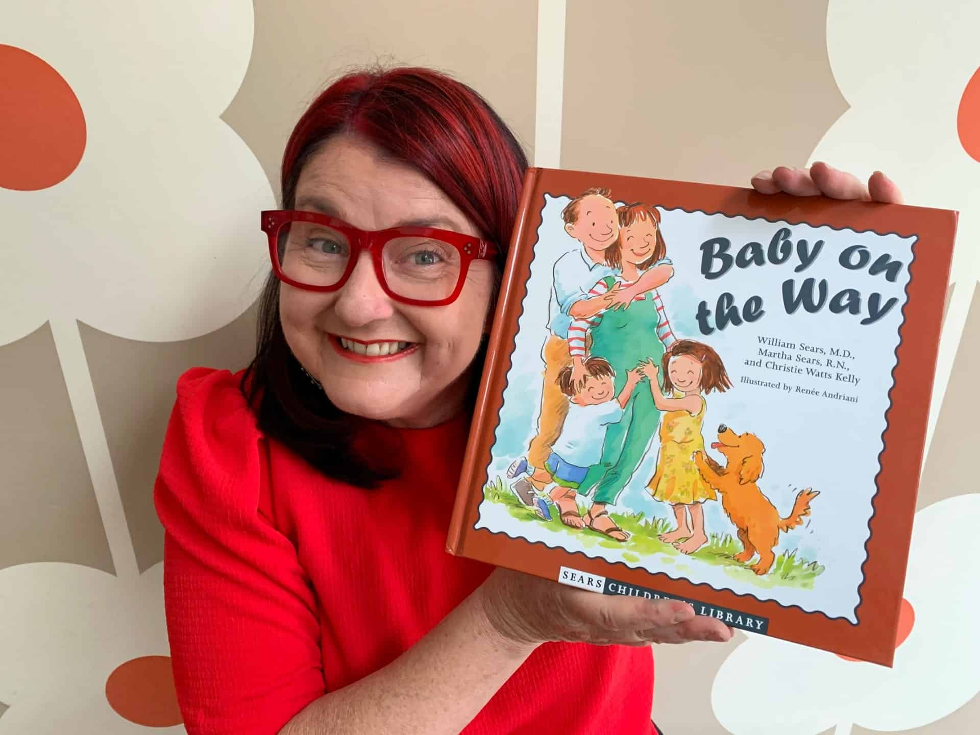 Baby On The Way - Book review by Rowena Thomas | 'Amazing Me'