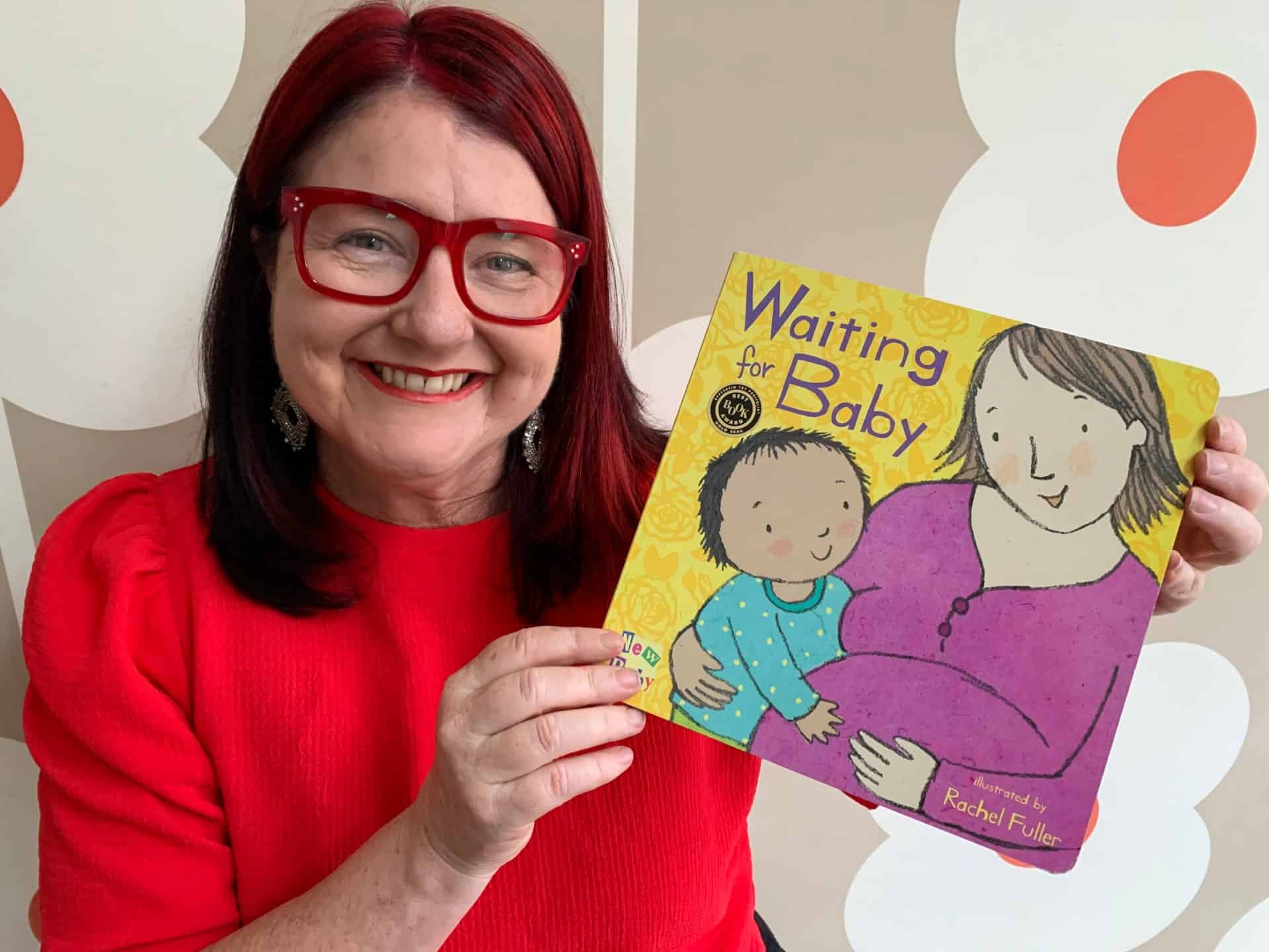 Waiting for Baby - Book review by Rowena Thomas | 'Amazing Me'