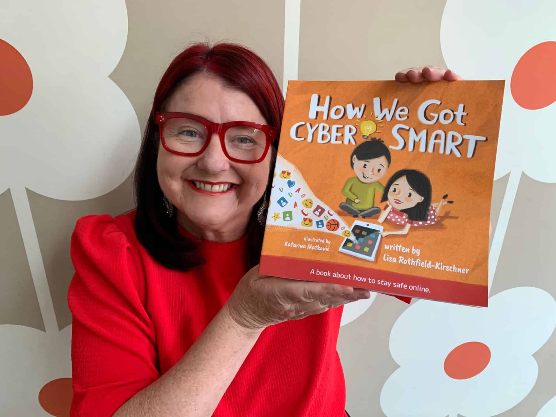 How We Got Cyber Smart - Book review by Rowena Thomas | 'Amazing Me'