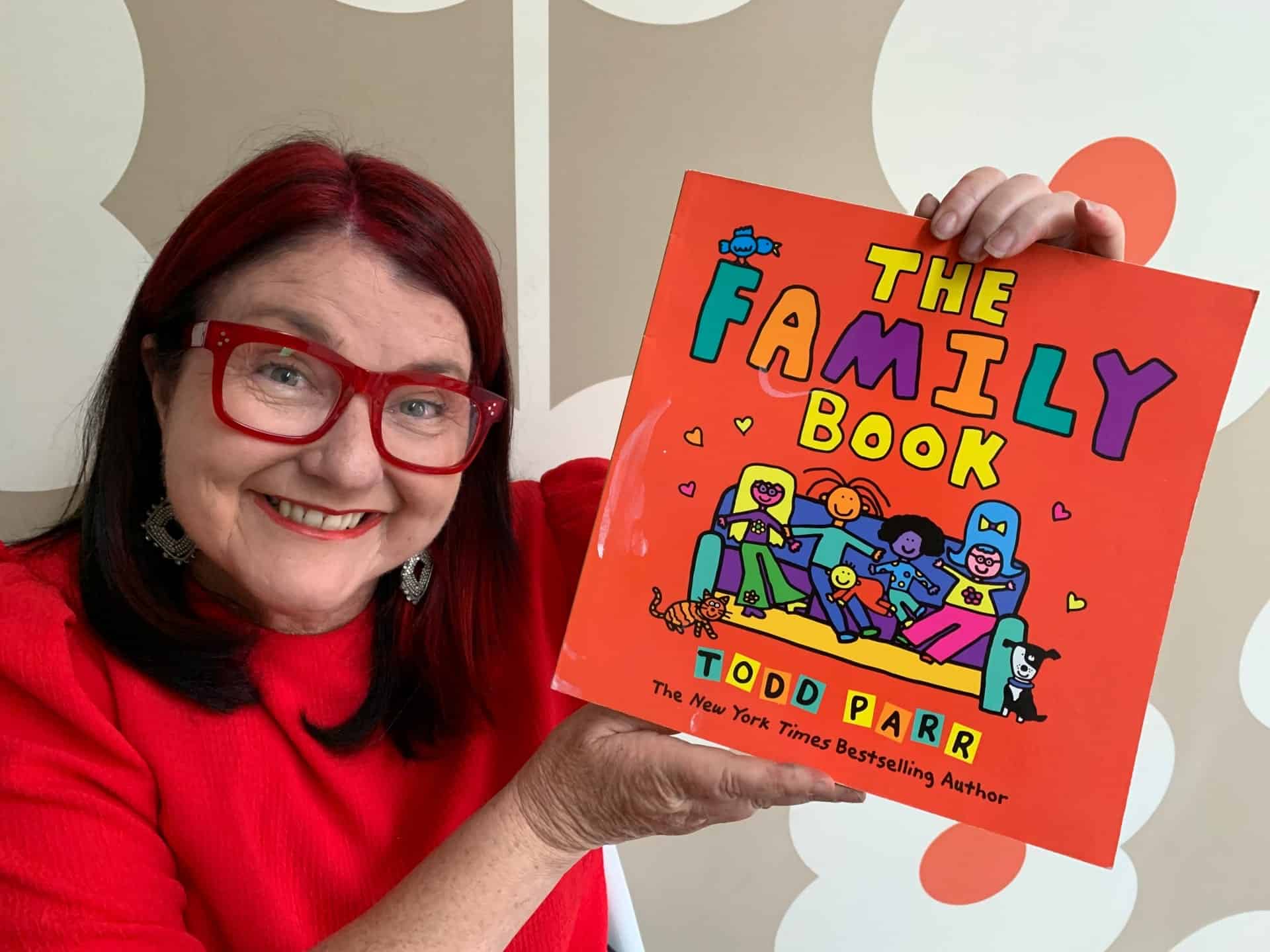 The Family Book - Book review by Rowena Thomas | 'Amazing Me'