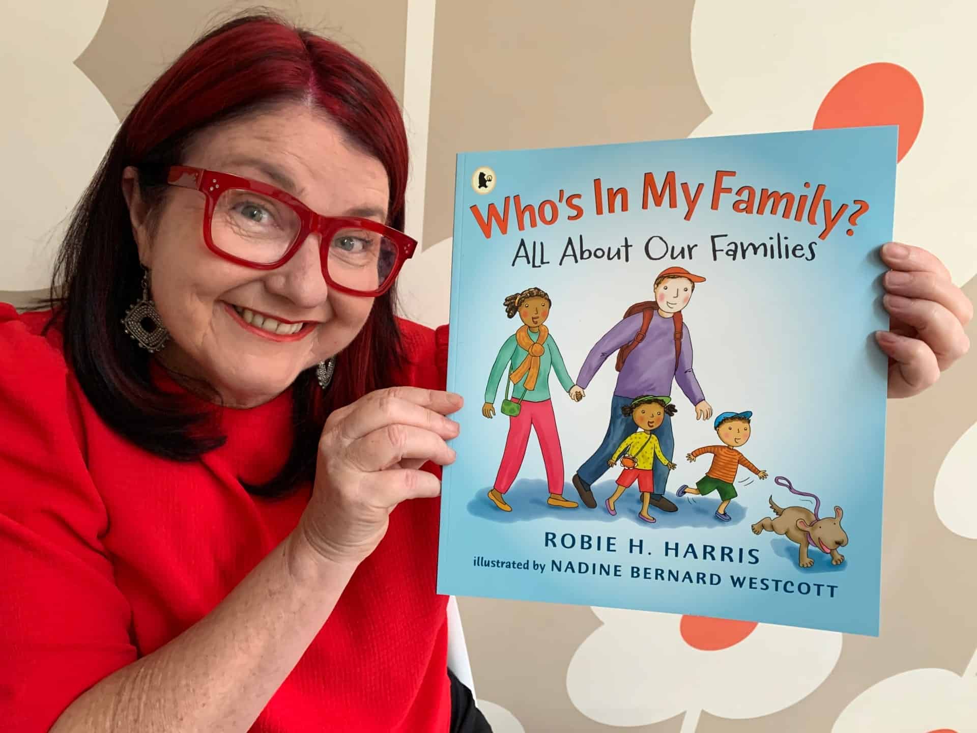 Who's in My Family? - Book review by Rowena Thomas | 'Amazing Me'